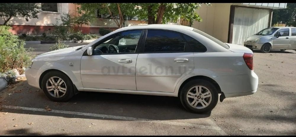 Lasetti 1,6l Avtomat