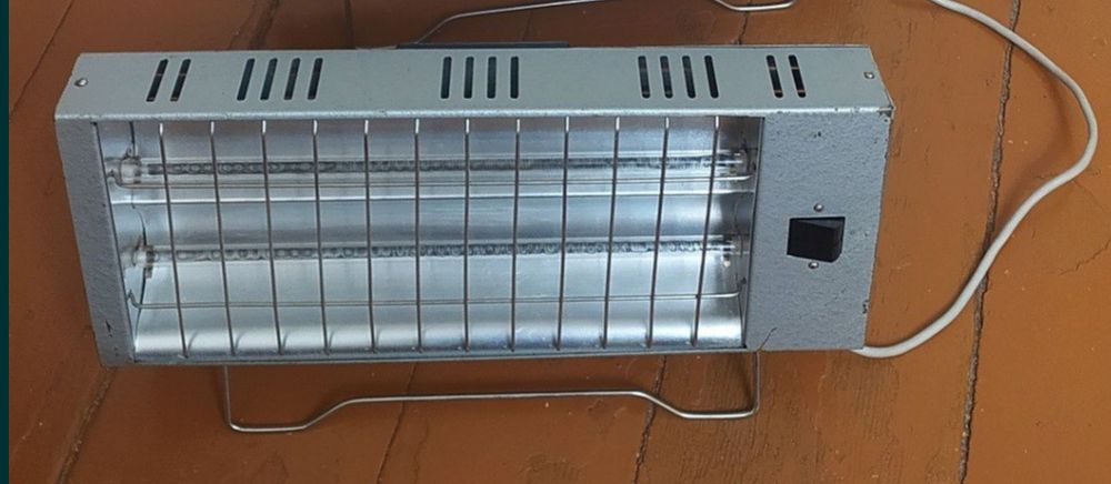 обогреватель электрокамин новый
