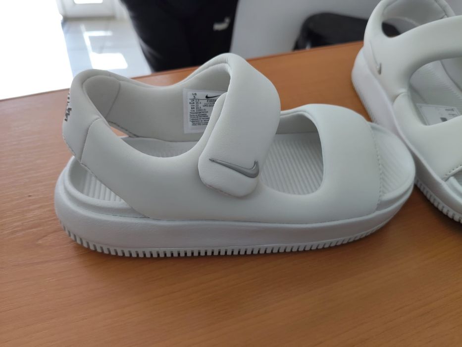 Vind Sandale Nike mărimea 36