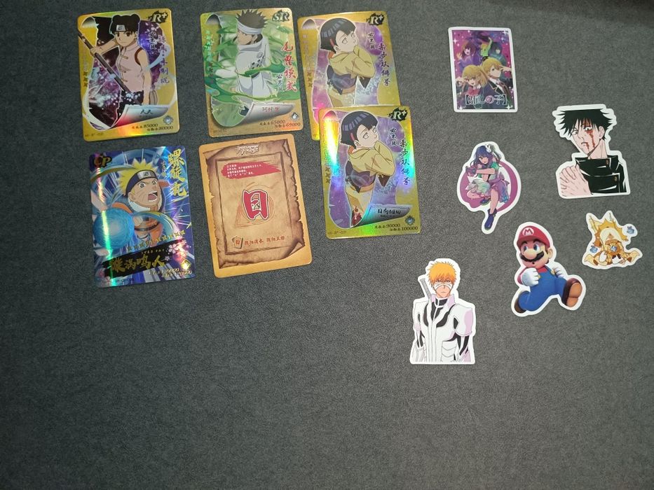 Значки, карточки, стикеры.