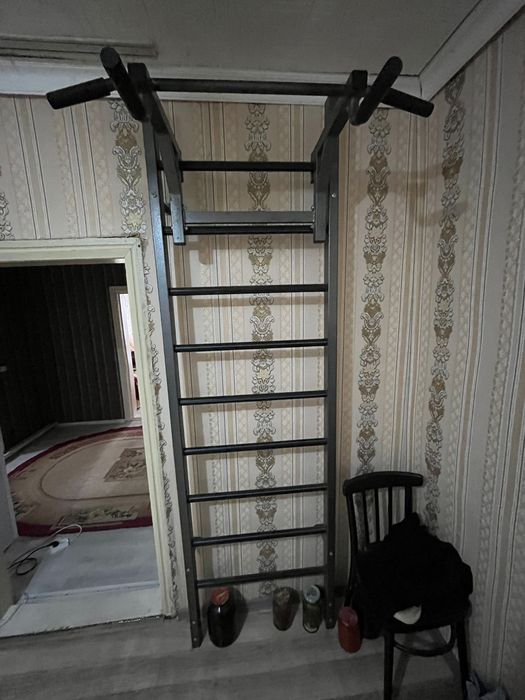 Продам турник и боксёрская груша