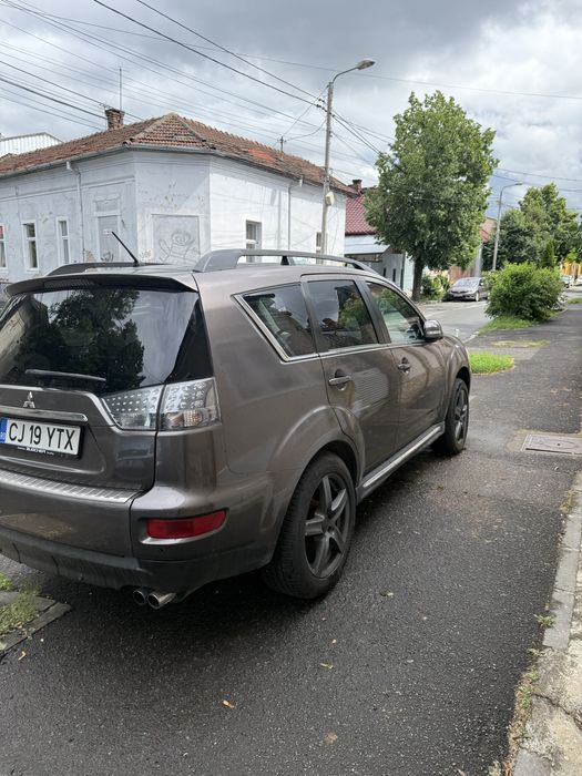 MITSUBISHI Outlander 2011 — imagine 4