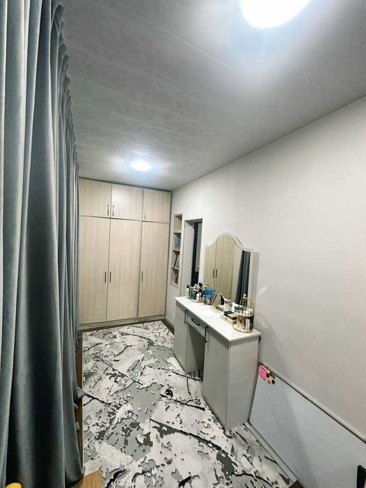 Chorsu Samarqand darvoza qizlarga kvartira maklersiz bezmakler