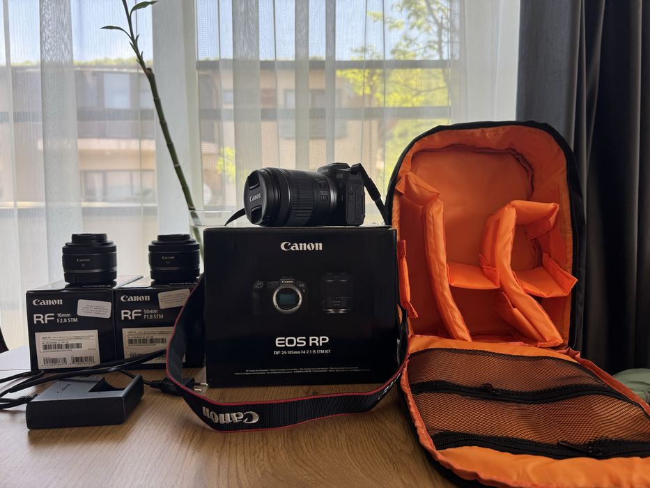 Aparat foto Canon Eos RP