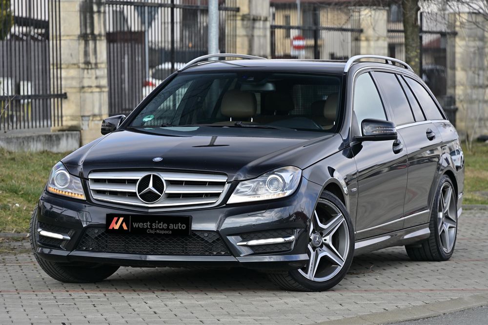 Mercedes C250 205cp - 4matic - AMG Sport   - 7G Tronic - Manufaktur