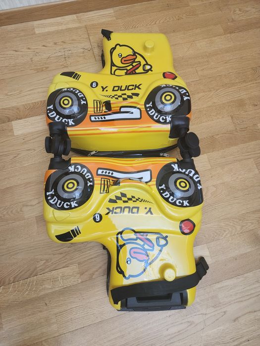 Продам детский чемодан фирменный