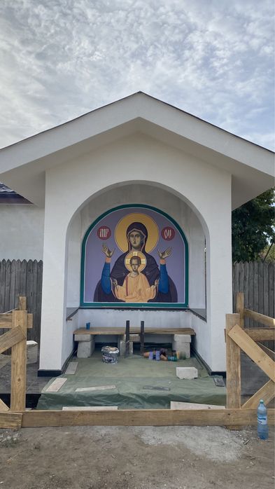 Pictura murala/ arta bizantina, Troita, Capela, Biserica