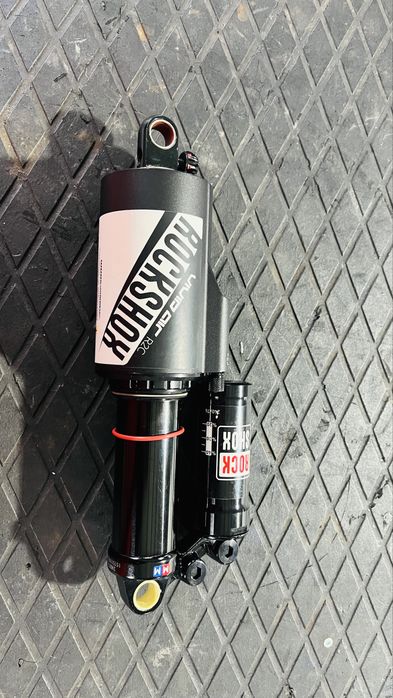 RockShox Vivid Air R2C 240X76