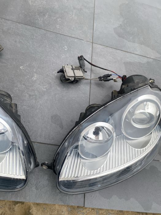 Vand faruri golf 5 xenon