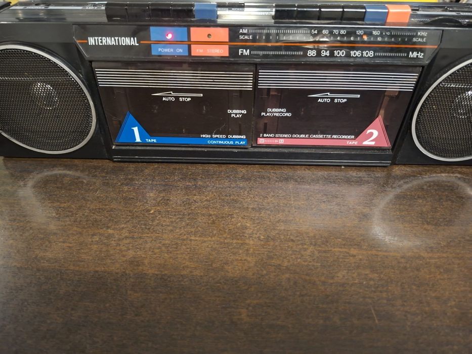 Casetofon dublu clasic International, functional