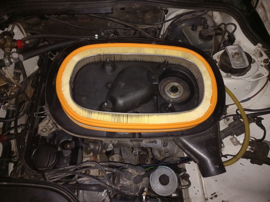 Мерседес W201 Сотилади.