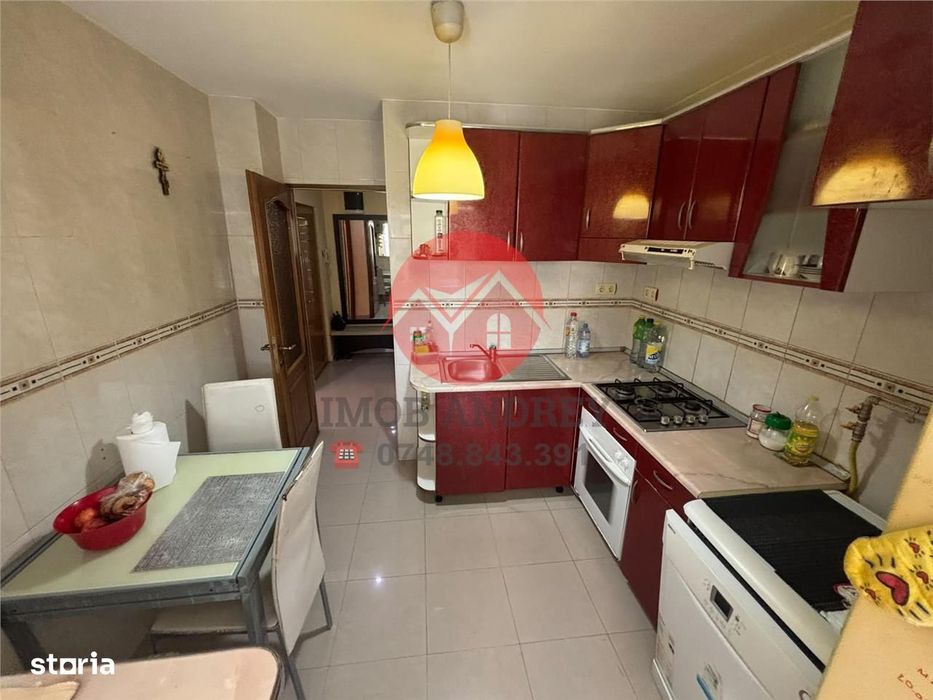 Apartament 3 camere de inchiriat, E3 – decomandat, etaj 2