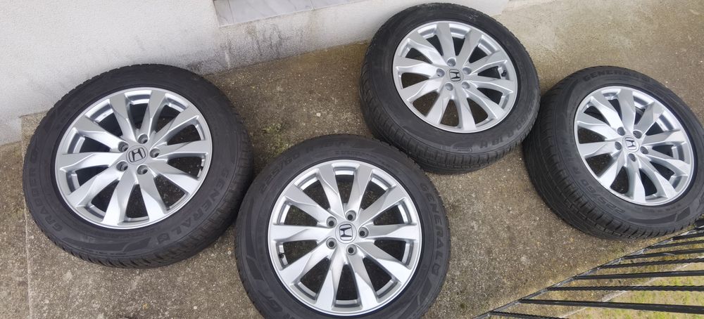Оригинални джанти с гуми 5x114.3  18  за Honda cr - v