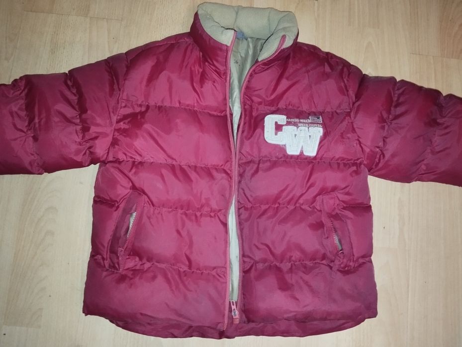 Geacă cu puf  f groasă pt copii + bluze+ ghete,toate 100 lei