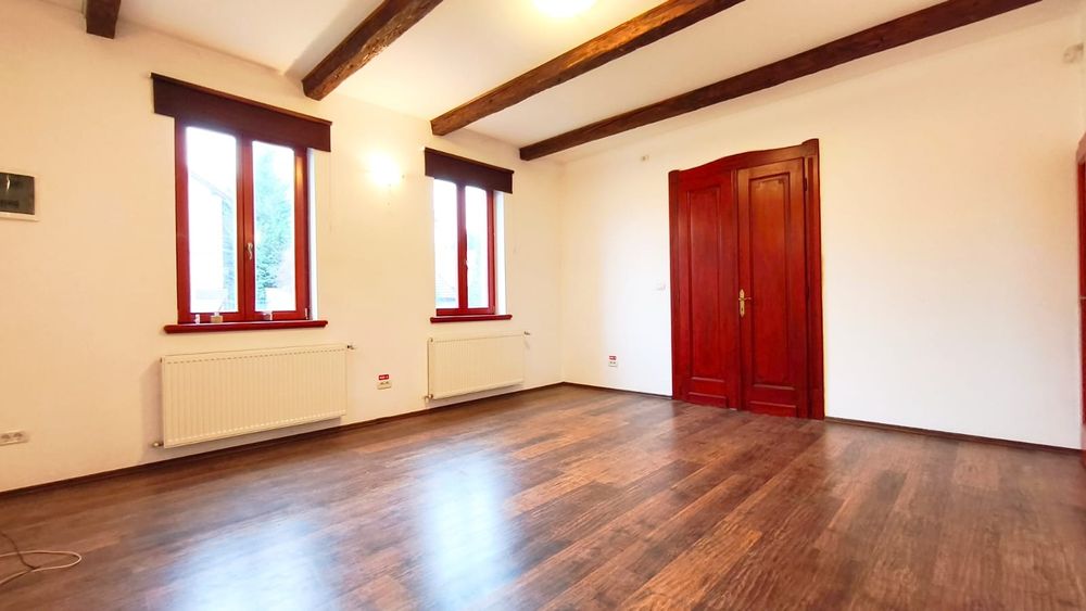 Casa de locuit/spatiu pentru birouri, Subcetate