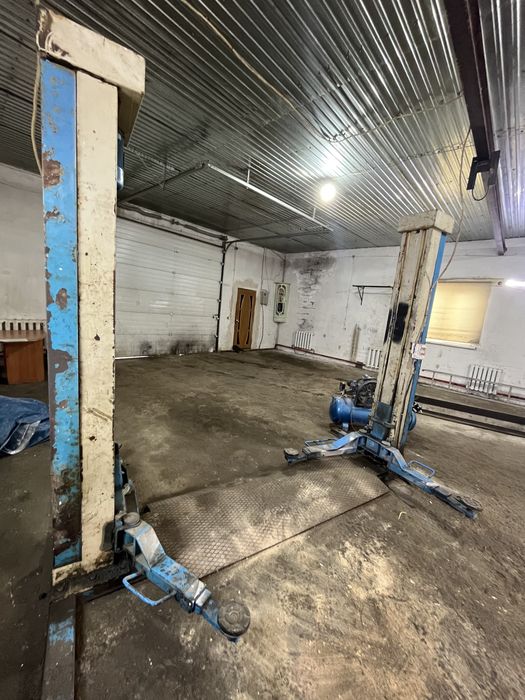 Продается подъемник для авто