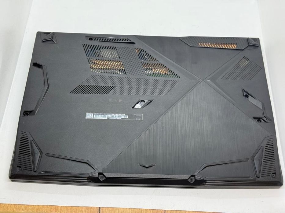 Laptop Gaming MSI Thin 15 B12UC-2037XRO, Intel Core i7-12650H, -A-