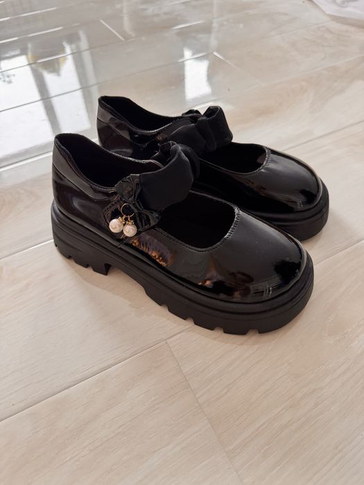 Туфли новые 39 размер