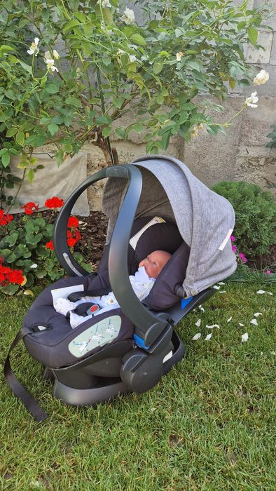 Продам автолюльку Stokke izi sleep