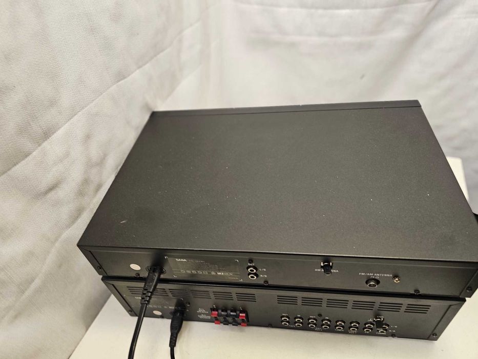 Linie Audio Saba Amplificator PA 2060 si Tuner TS 2030 Display Verde Phono