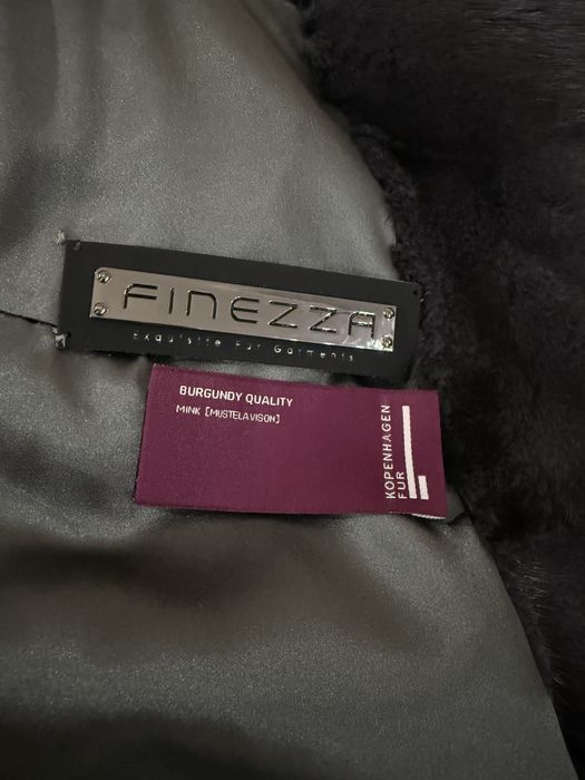 Продам норковую шубу 42 размера