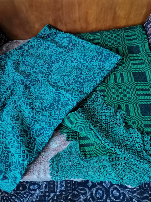 Памучно покривало, тъкани престилки и терлици