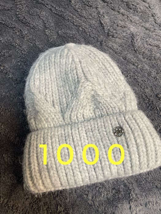 Шапки разные зимние теплые