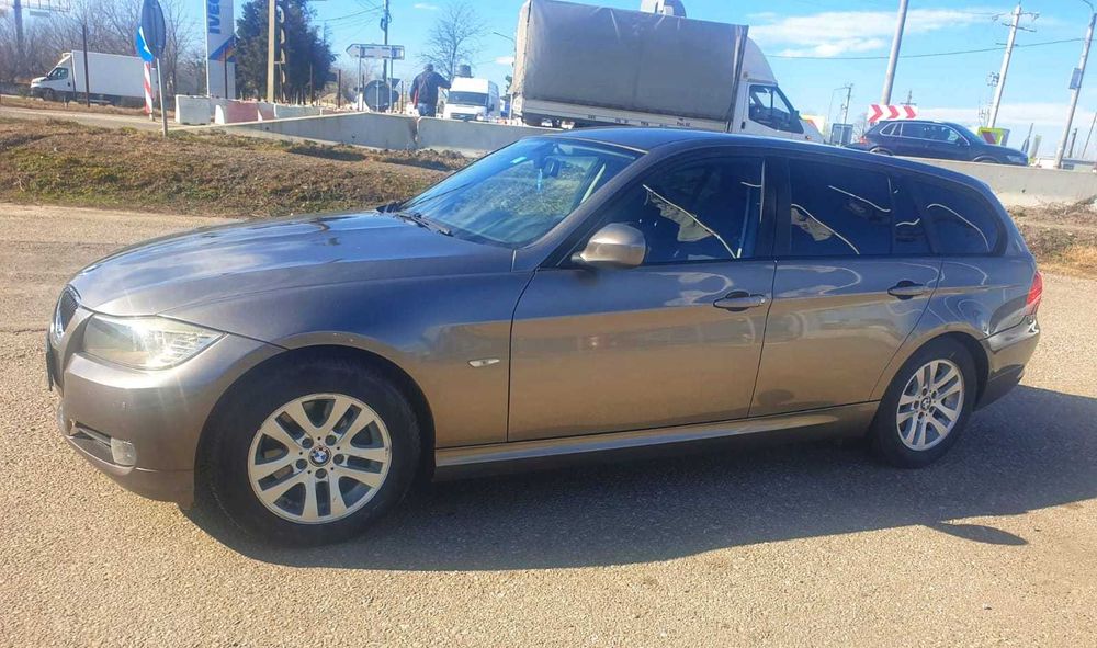 BMW Seria 3 2009 — imagine 2