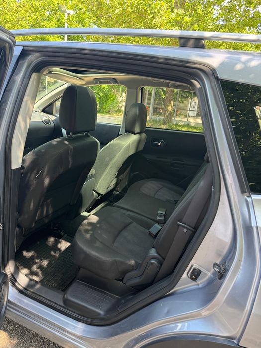 Vând Qashqai 4x4 +2