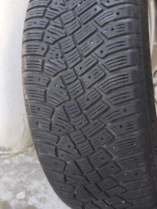 Jante BMW Seria  5 ,3  pe 17 cu cauciucuri noi ,de iarnă M+ S