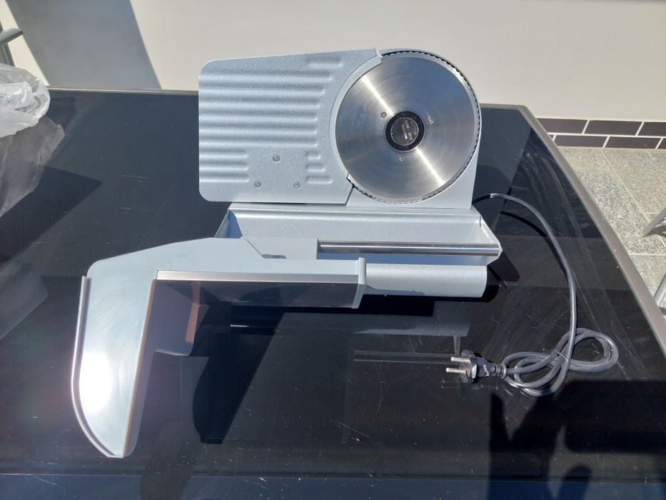 De vânzare  Tăiător electric Bomann MA 431 N CB