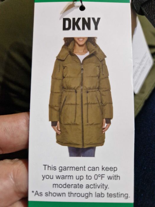 Geaca iarna marca DKNY Noua