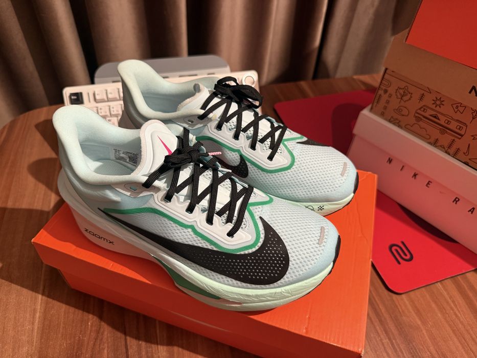 Кроссовки Nike Zoom Fly 6