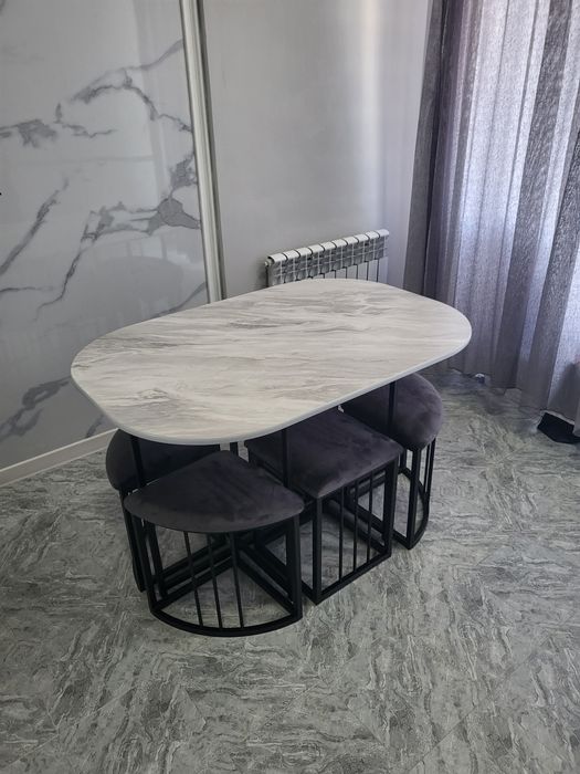 Кухонная мебель стол и стул