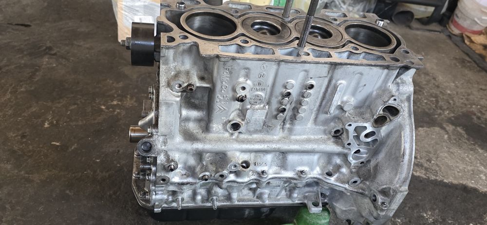 Motor Volvo Ford citroen peugeot 1.6 diese euro 5l