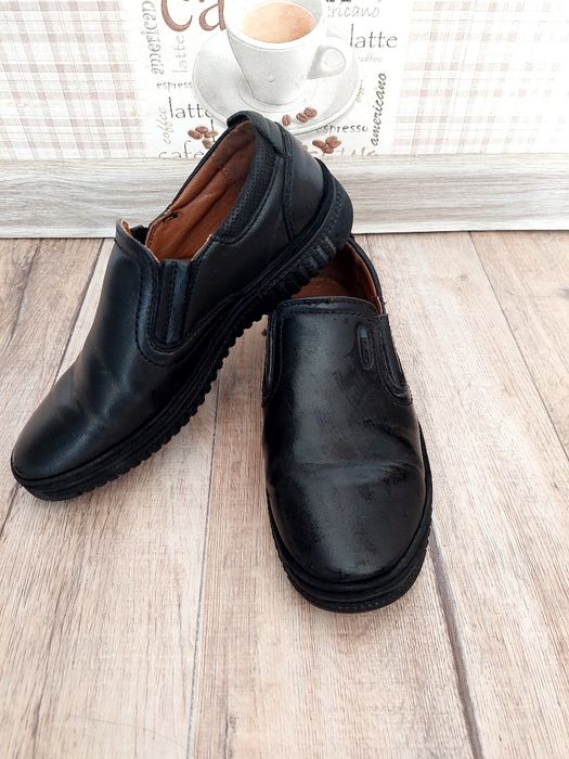 Продам туфли, кроссовки 32 размеры