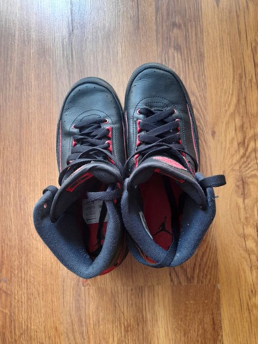Jordan 2 Retro кецове 38 номер.