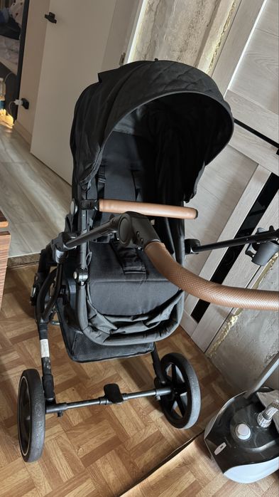 Продам коляску в отличном состоянии