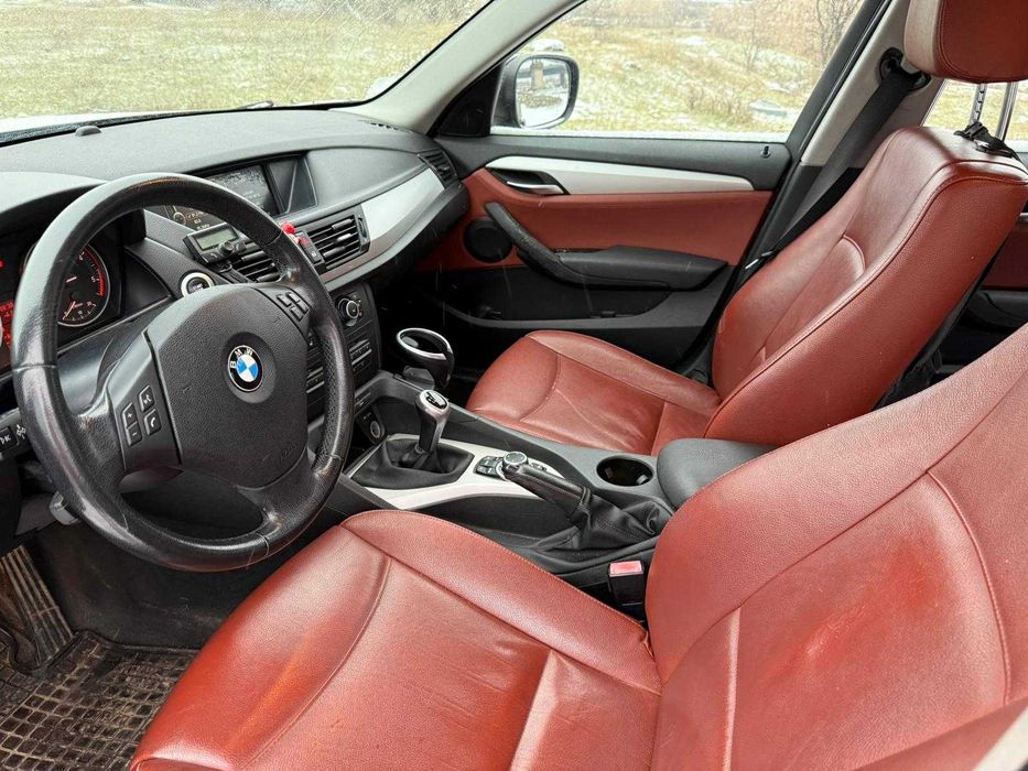 BMW X1 2010 — imagine 3