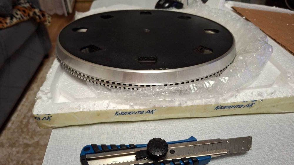 Диск для  проигрывателя АРКТУР 006 в хорошем состоянии.