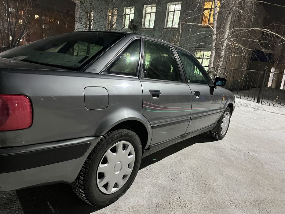 Продам Audi 80 B4