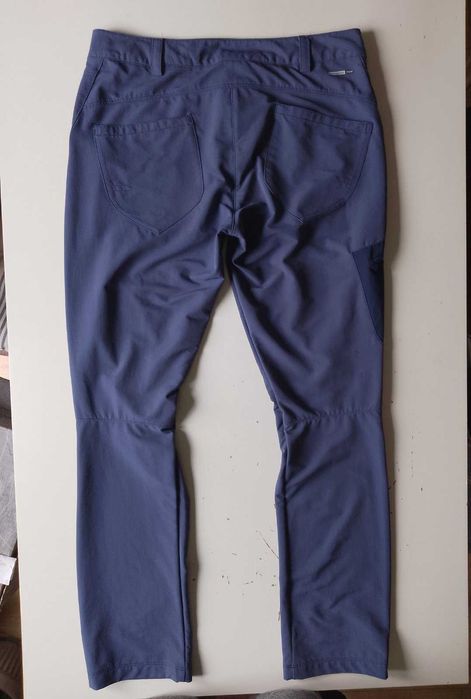 Дамски туристически панталони Salomon