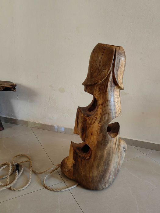 Арт Винарна от орех