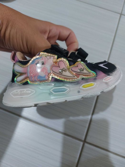 Бебешки маратонки 20 размер