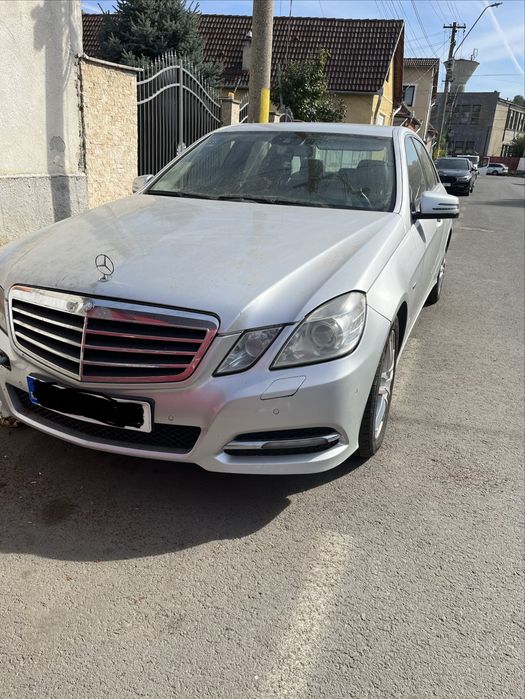 MERCEDES-BENZ E-Class 2011 — imagine 2