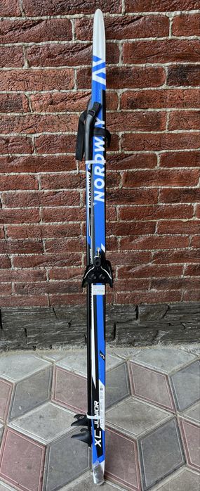 Лыжы с ботинками