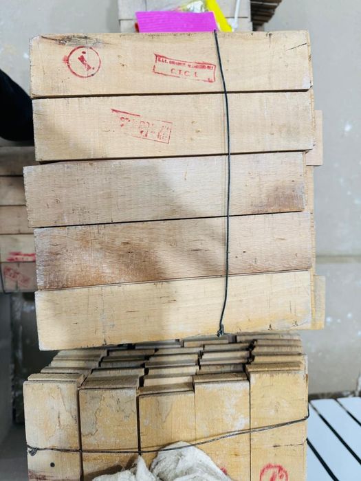 Продам паркет срочно