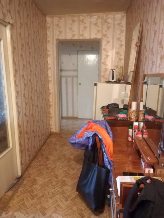 Продаётся 4-х комн. В Караганде,Степной-2