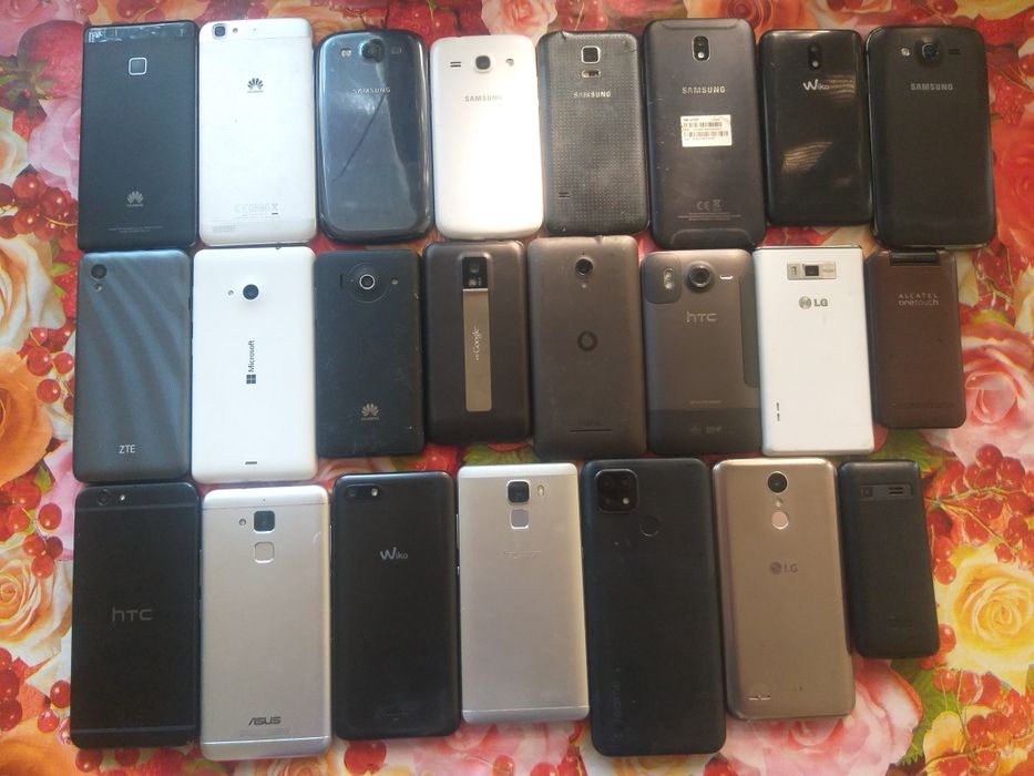 Vând lot telefoane funcționale
