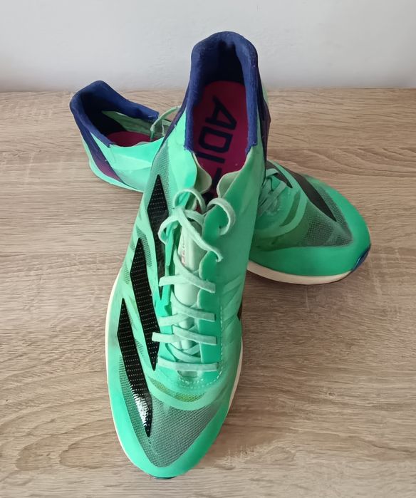 Cuie/crampoane atletism Adidas / Adizero  SP2 mărimea 42 ( 2/3 ).